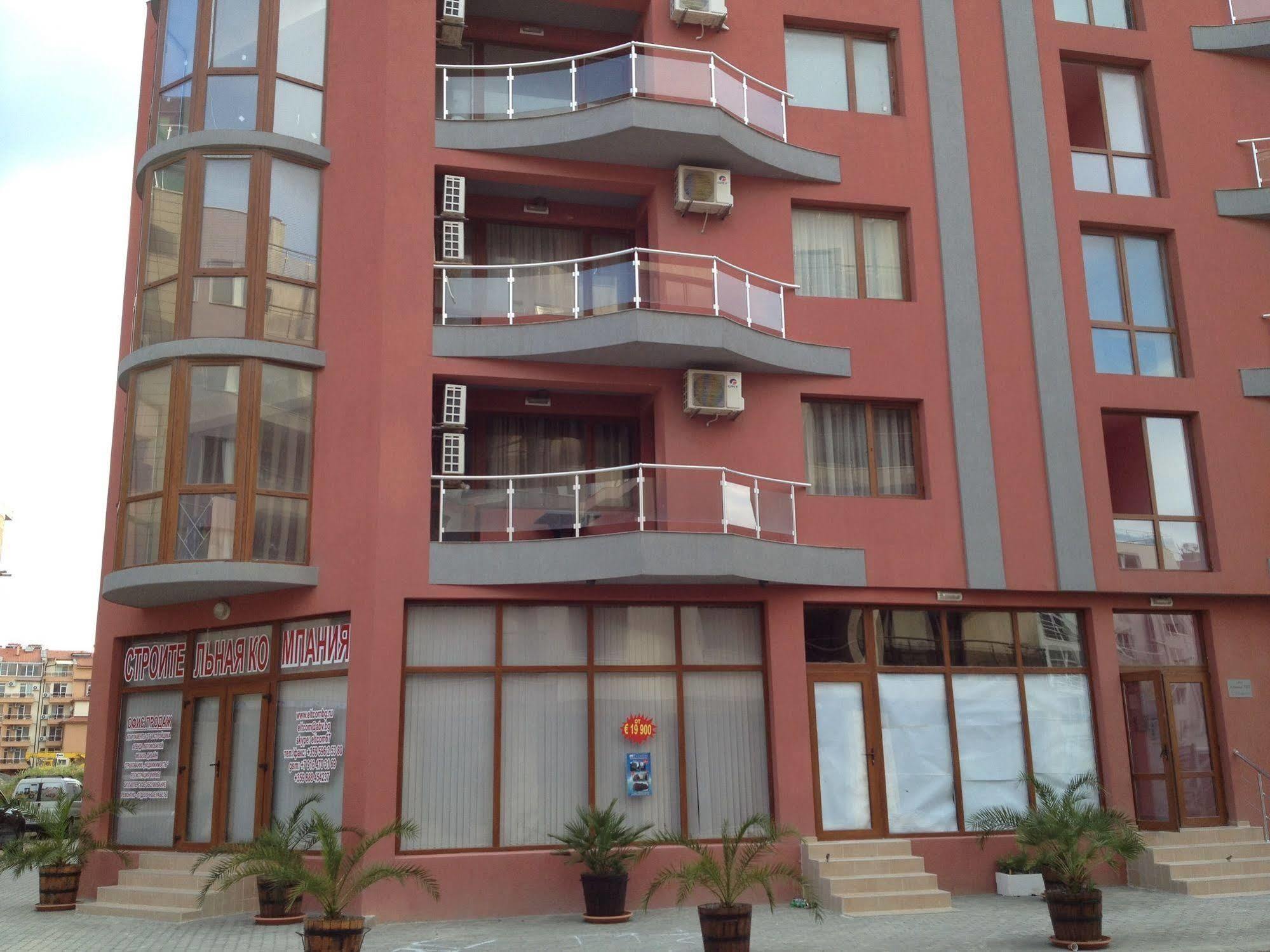 Arizona Del Mar Apartment Поморие Екстериор снимка